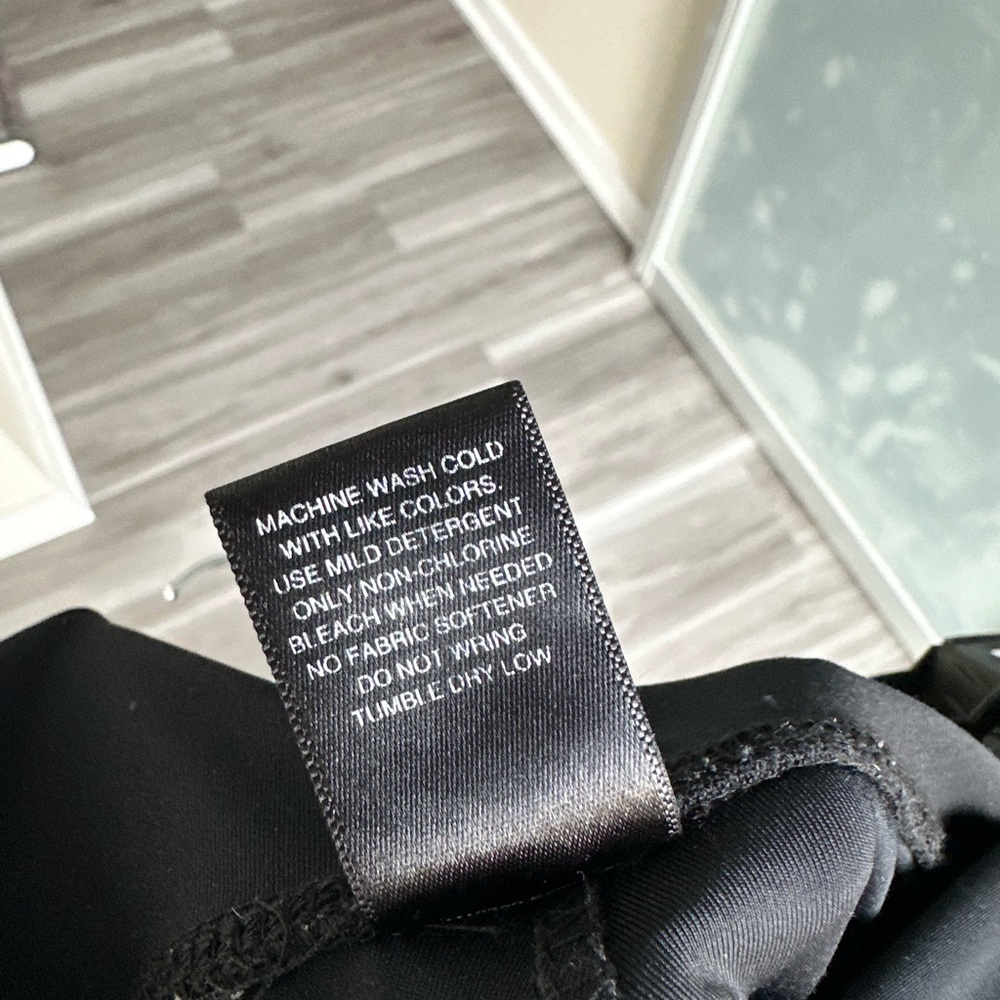 Bally Total Fitness Black Fitness Apparel Size PM - Picture 6 of 8